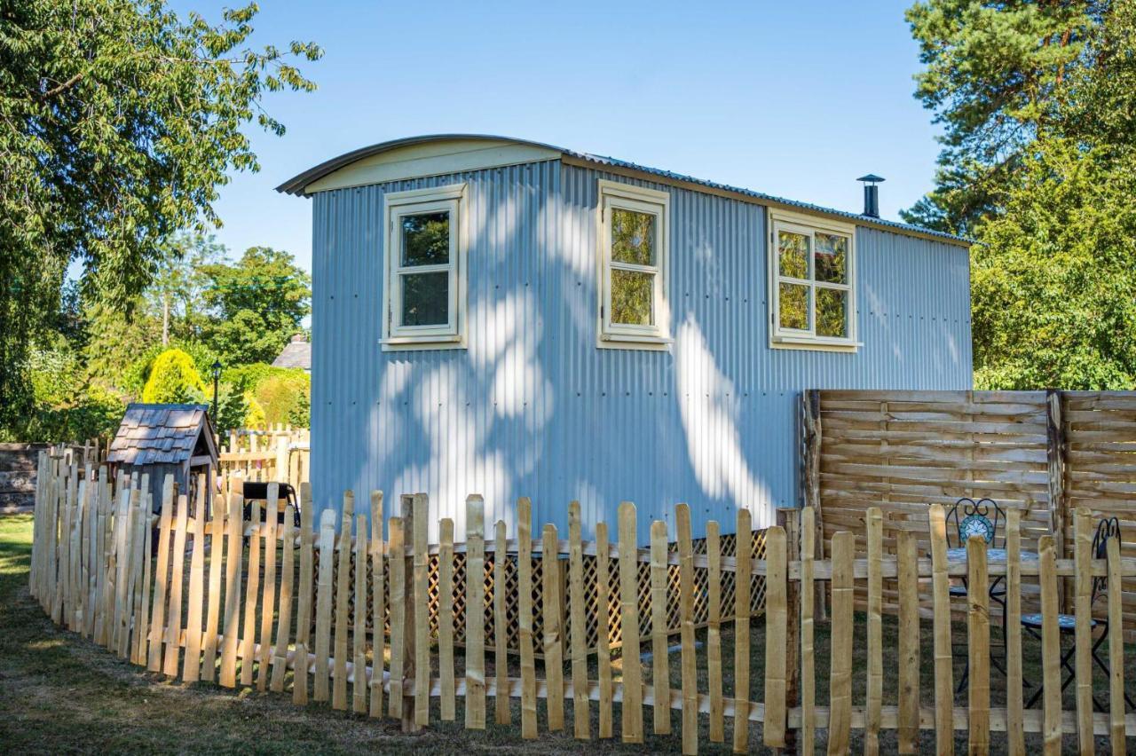 The Hideaway Hut - 1 Bed Shepherds Hut - Херефорд Экстерьер фото