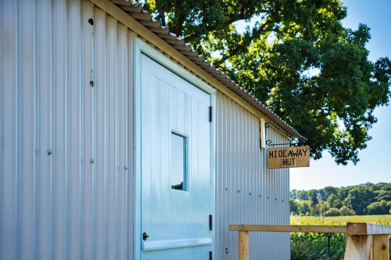 The Hideaway Hut - 1 Bed Shepherds Hut - Херефорд Экстерьер фото